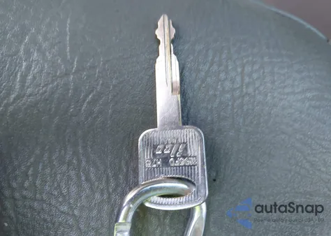 2000 Ford Econoline E350 Super Duty Wagon from USA, damaged, VIN 1FBSS31L2YHB46270